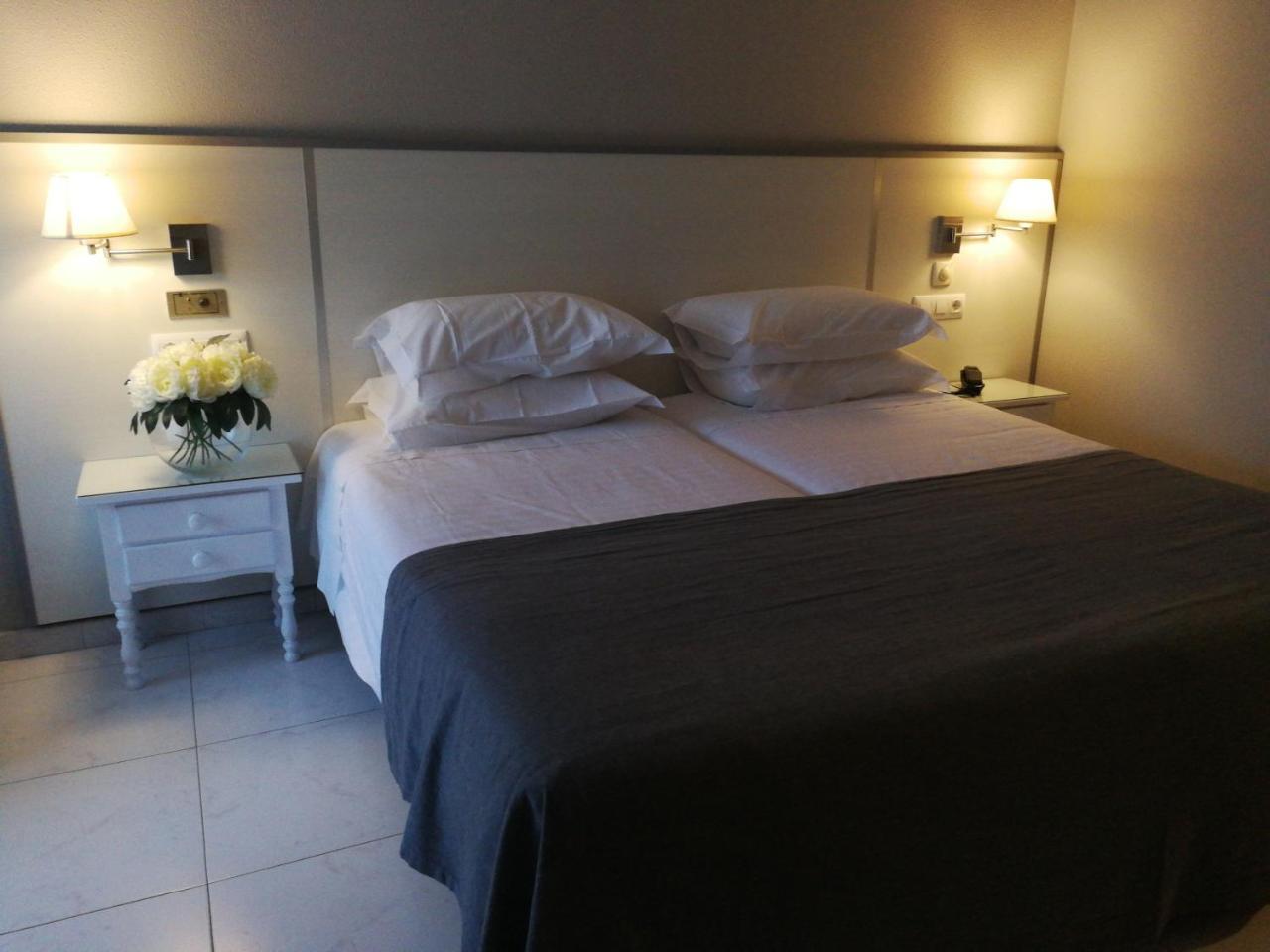 Ancora Sanxenxo 3*